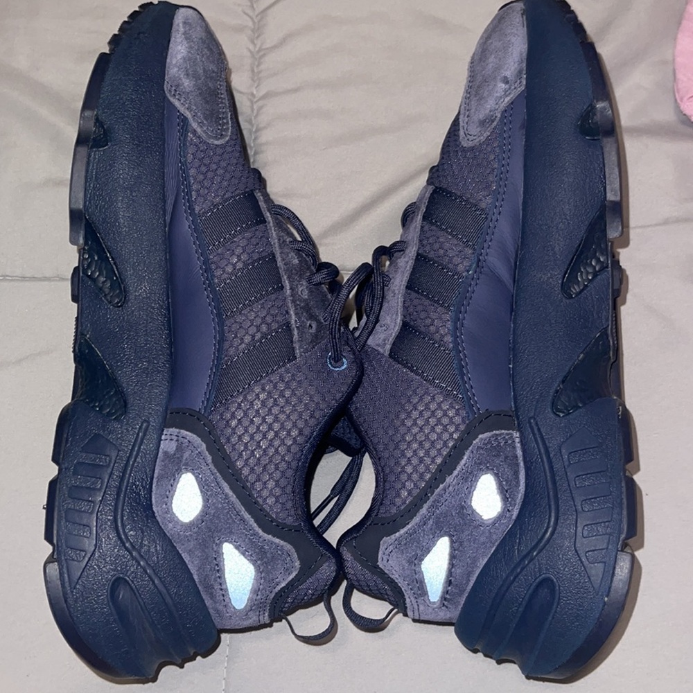 Brand new navy blue Adidas ZX22 BOOST - Picture 7 of 8